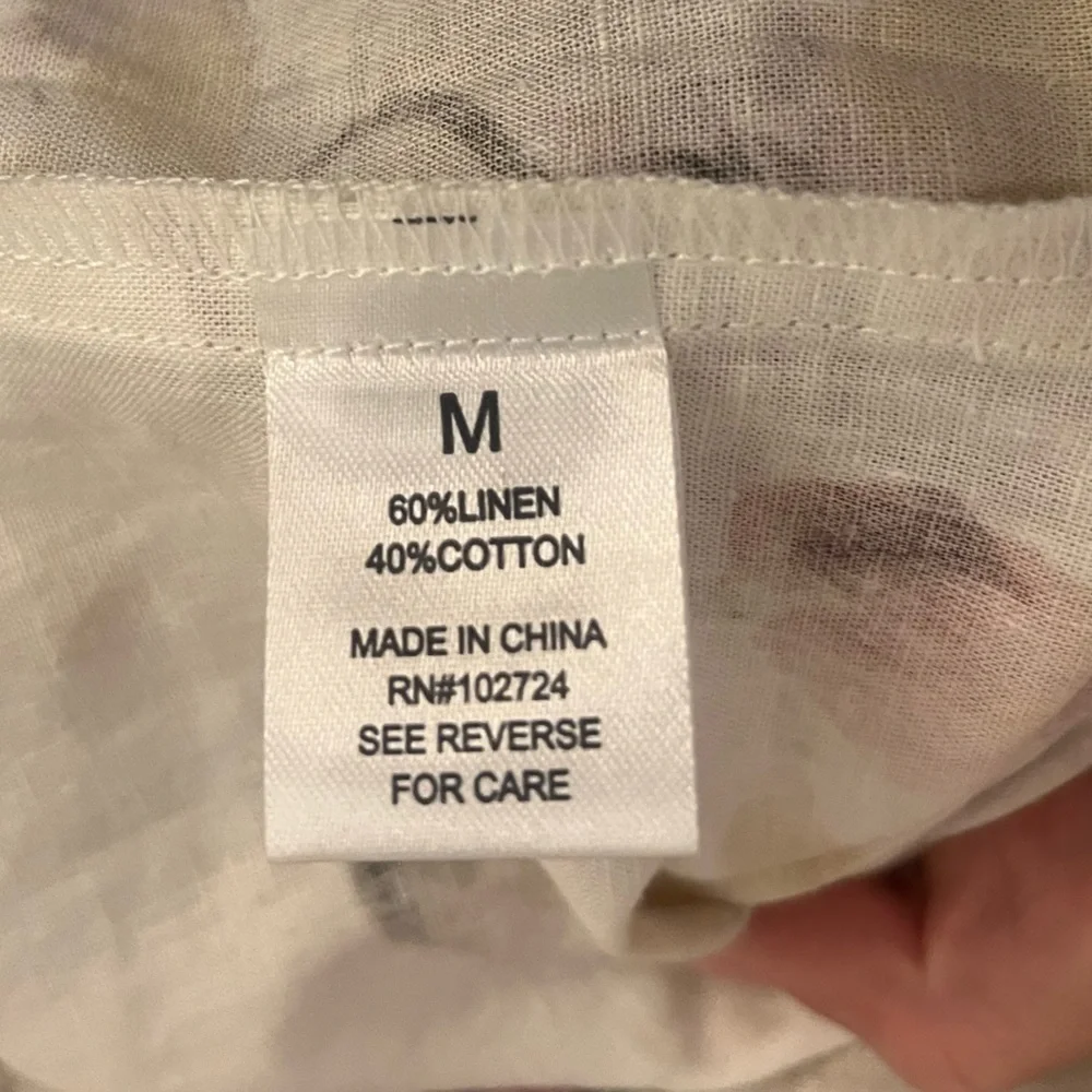 NWOT Hester & Orchard Floral 3/4 Sleeve Linen Blend Button Front Top | Size M - Picture 6 of 6